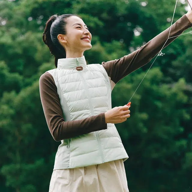 艾莱依 轻户外设计感拼接保暖纯色立领拉链羽绒服 女款