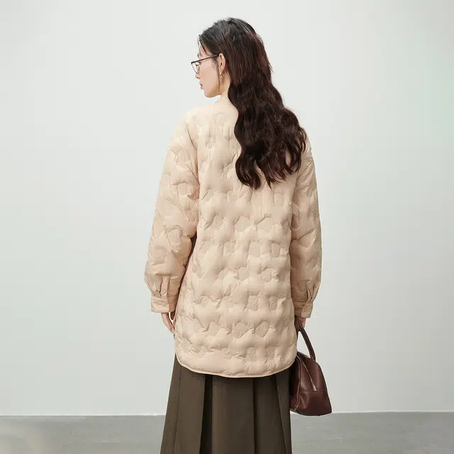 艾莱依 纯色翻领单排扣宽松长袖羽绒服 女款