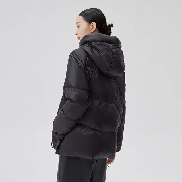 艾莱依 加厚款风琴褶纯色羽绒服 女款 炭黑
