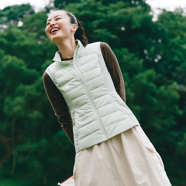 艾莱依 轻户外设计感拼接保暖纯色立领拉链羽绒服 女款