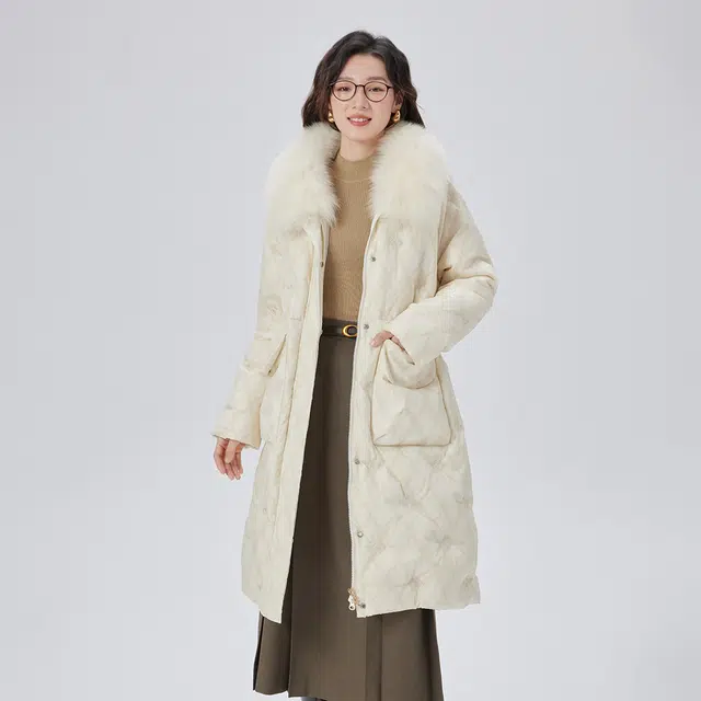 艾莱依 长款宽松纯色翻领羽绒服 女款