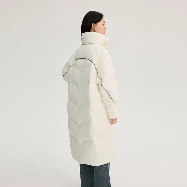 艾莱依 金属装饰时尚造型防风保暖纯色羽绒服 女款