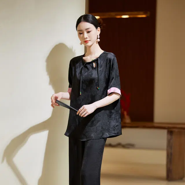 杭依阁 宽松提花拼接短袖衬衫 女款 黑色