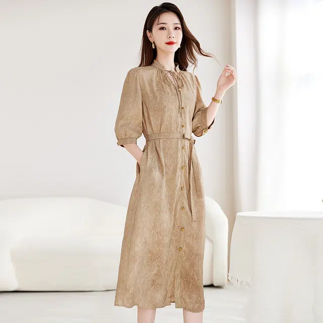 比利斯山羊 简约轻奢气质优雅纯色长袖连衣裙 女款