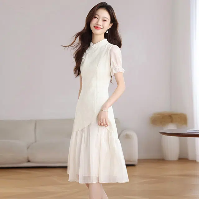 比利斯山羊 改良复古休闲小香风短袖连衣裙 女款