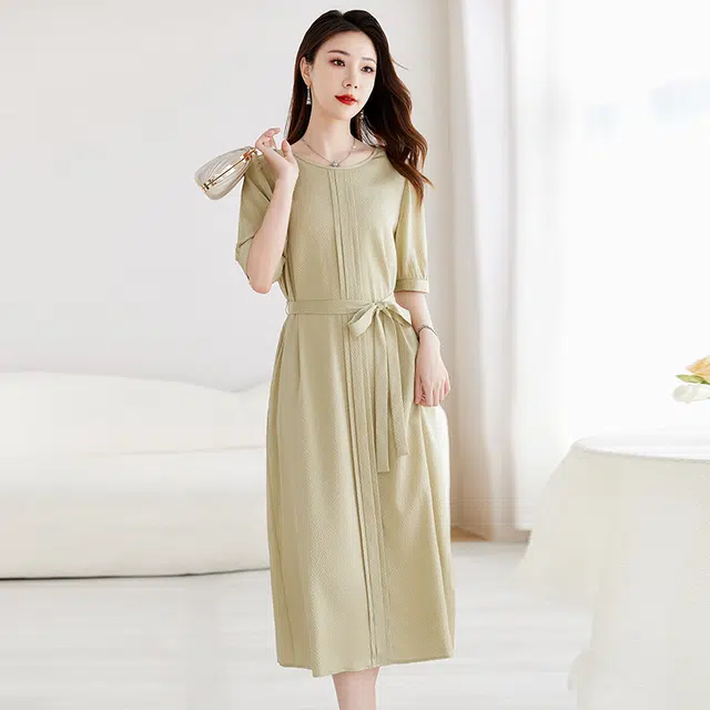 比利斯山羊 轻奢简约气质优雅长袖连衣裙 女款