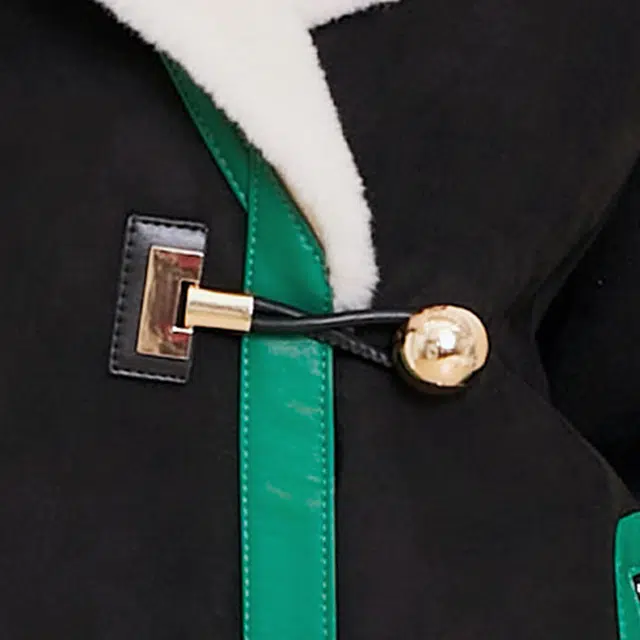 比利斯山羊 翻领撞色线条羊剪绒皮草 女款