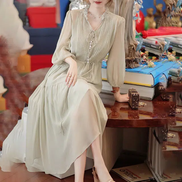 比利斯山羊 简约气质宴会礼服长袖连衣裙 女款