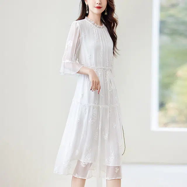 比利斯山羊 夏季桑蚕丝简约轻奢气质优雅长袖连衣裙 女款