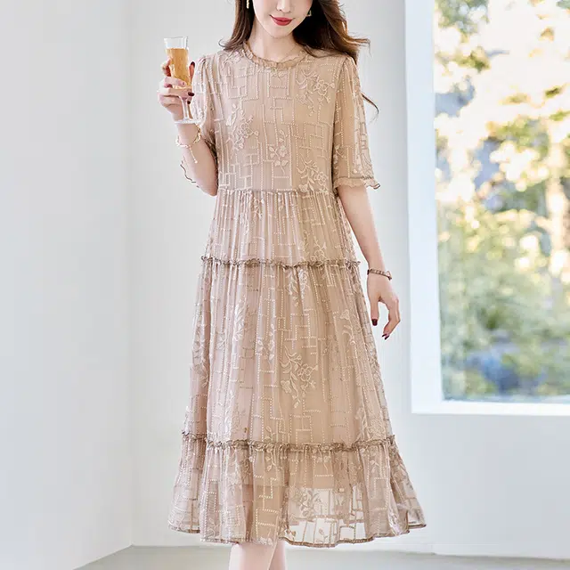 比利斯山羊 简约气质优雅甜美短袖连衣裙 女款