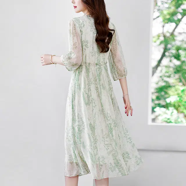 比利斯山羊 夏季桑蚕丝轻奢气质优雅碎花长袖连衣裙 女款