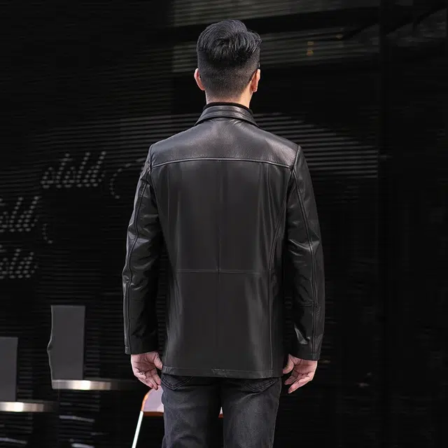比利斯山羊 简约时尚翻领立体裁剪真皮皮衣 男女同款