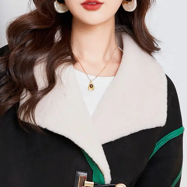 比利斯山羊 翻领撞色线条羊剪绒皮草 女款