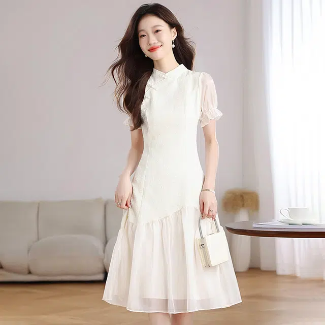 比利斯山羊 改良复古休闲小香风短袖连衣裙 女款