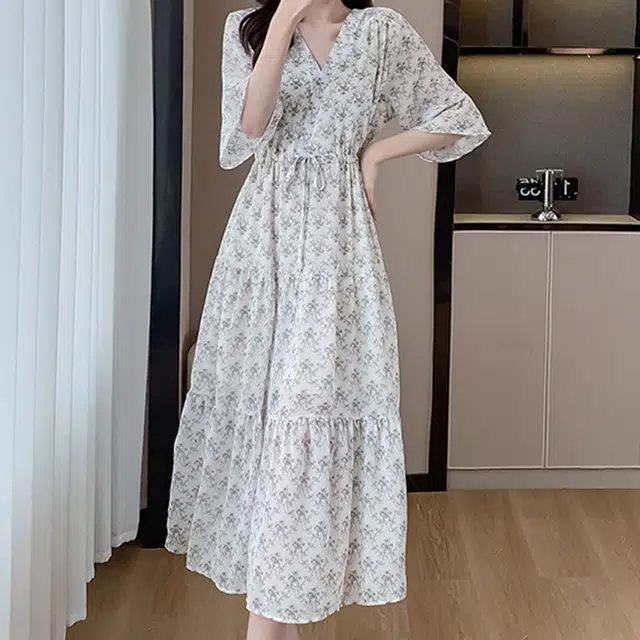 比利斯山羊 温柔风清爽喇叭袖减龄碎花雪纺短袖连衣裙 女款