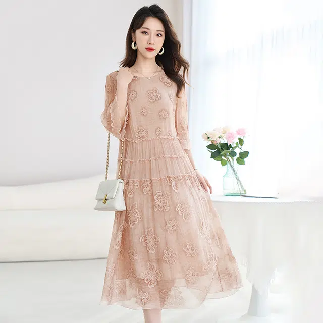 比利斯山羊 简约轻奢气质优雅长袖连衣裙 女款