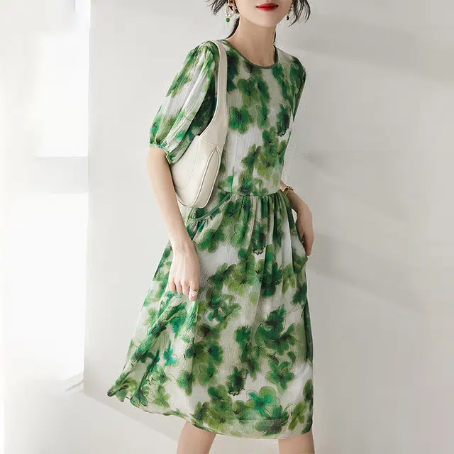 比利斯山羊 舒适气质简约优雅时尚短袖连衣裙 女款