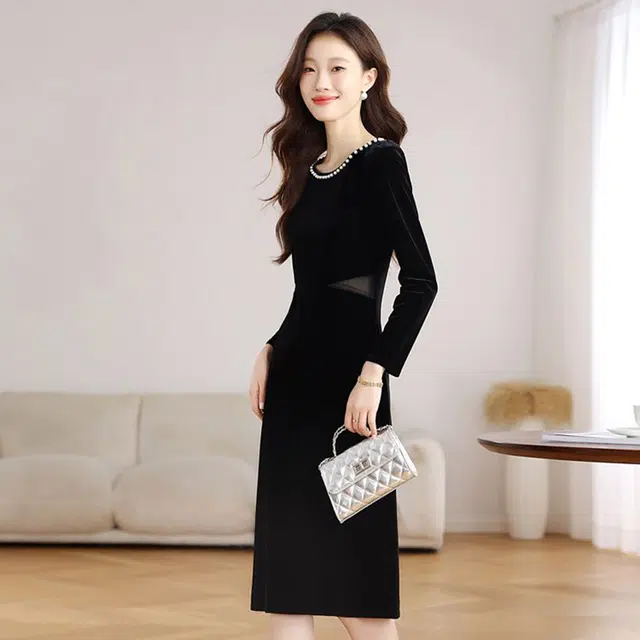 比利斯山羊 气质显瘦赫本风长袖连衣裙 女款