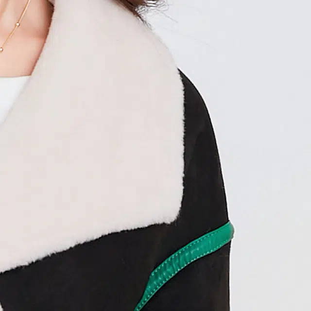 比利斯山羊 翻领撞色线条羊剪绒皮草 女款