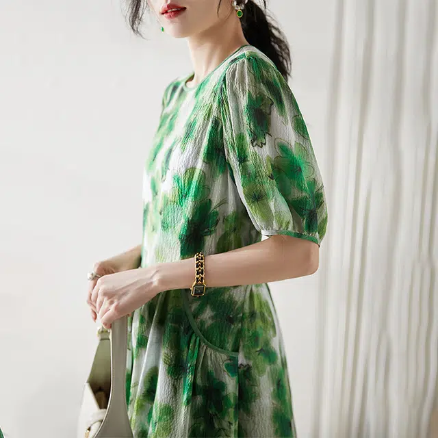 比利斯山羊 舒适气质简约优雅时尚短袖连衣裙 女款