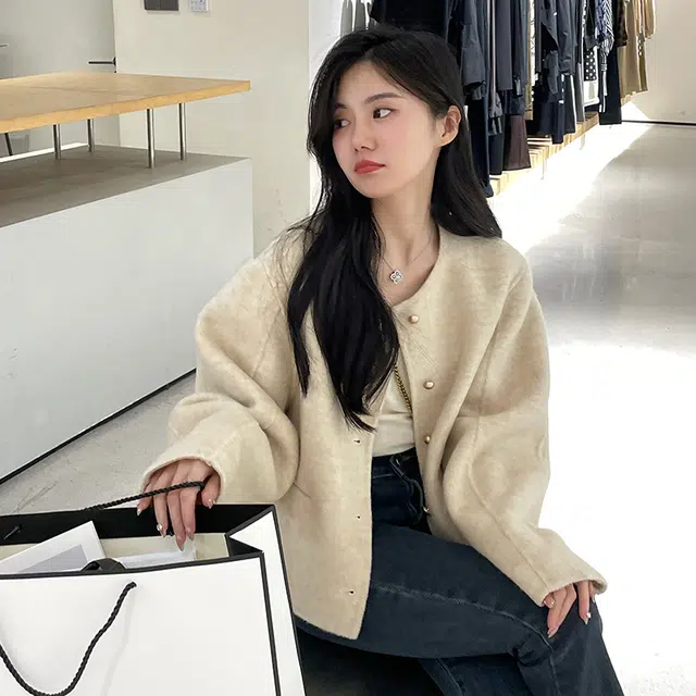 比利斯山羊 韩版时尚休闲澳洲羊毛大衣外套 女款