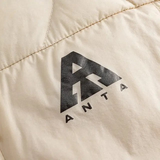 Anta OUTDOORS