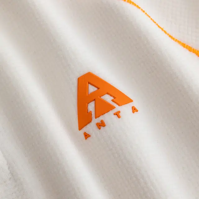 Anta OUTDOORS T