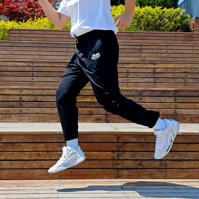 SWISH THE BALL IN