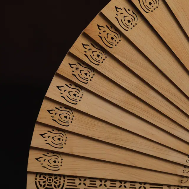 得笙陌 火韵(苏扇）新中式复古文艺范小众古风搭配文玩古典风 崖柏 木作扇子 男女同款情侣款