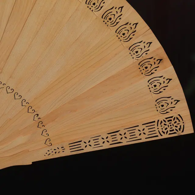 得笙陌 火韵(苏扇）新中式复古文艺范小众古风搭配文玩古典风 崖柏 木作扇子 男女同款情侣款
