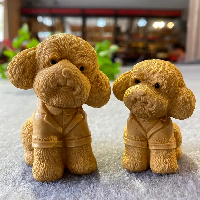 得笙陌 泰迪木雕可爱小狗工艺品雕刻车摆国潮 黄杨木 摆件 男女同款情侣款