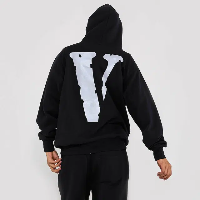 VLONE FW22 VLogo