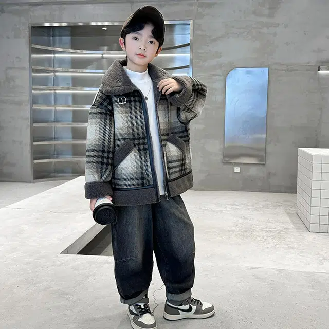 黑恐龙棉衣 男童摇粒绒夹棉加厚冬季洋气保暖上衣