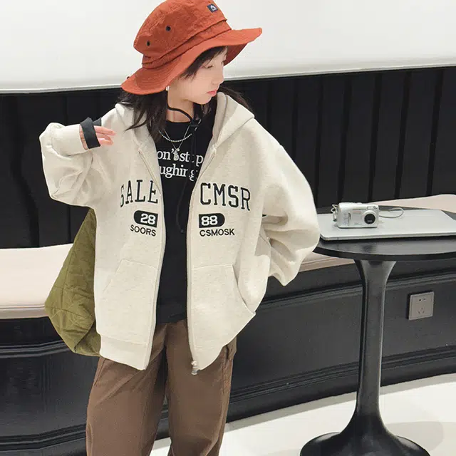 黑恐龙上装 洋气上衣儿童时髦小女孩休闲春