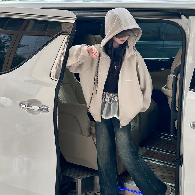 黑恐龙卫衣 洋气儿童连帽秋季上衣