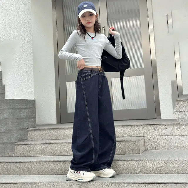 黑恐龙 牛仔裤 宽松初中生秋季阔腿裤