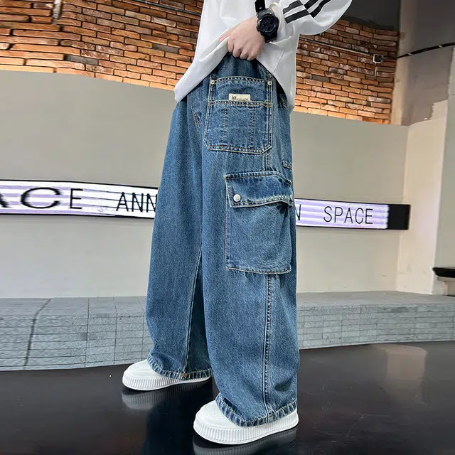 黑恐龙牛仔裤 男童秋季时髦酷帅工装长裤