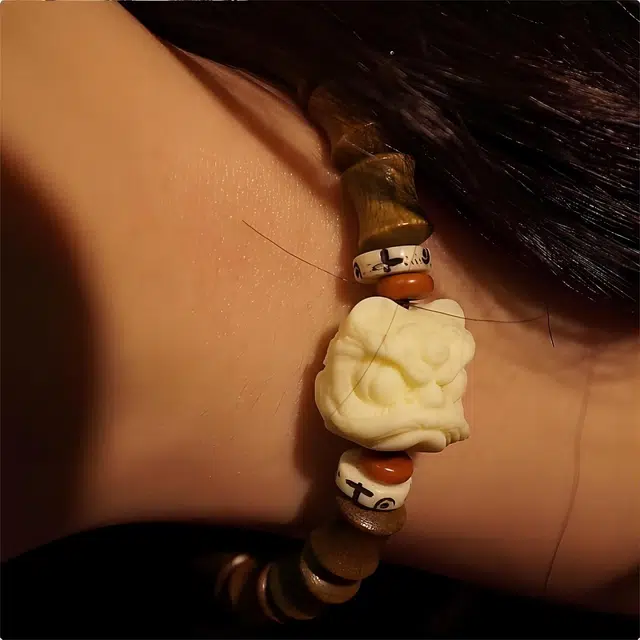 七小匠 新中式 国潮 小众设计 醒狮象牙果 檀木 手串 男女同款情侣款 绿檀