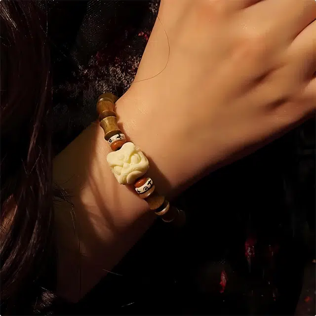 七小匠 新中式 国潮 小众设计 醒狮象牙果 檀木 手串 男女同款情侣款 绿檀