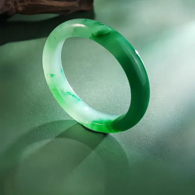 七小匠 古典雅韵 轻奢小众 新中式 温婉大气 国潮国风 汉服旗袍穿搭#好运天然 非洲翠 手镯 女款