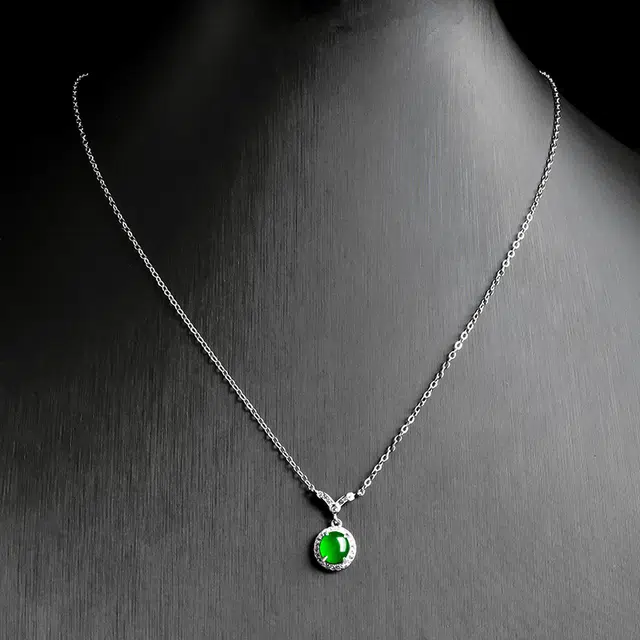 S925