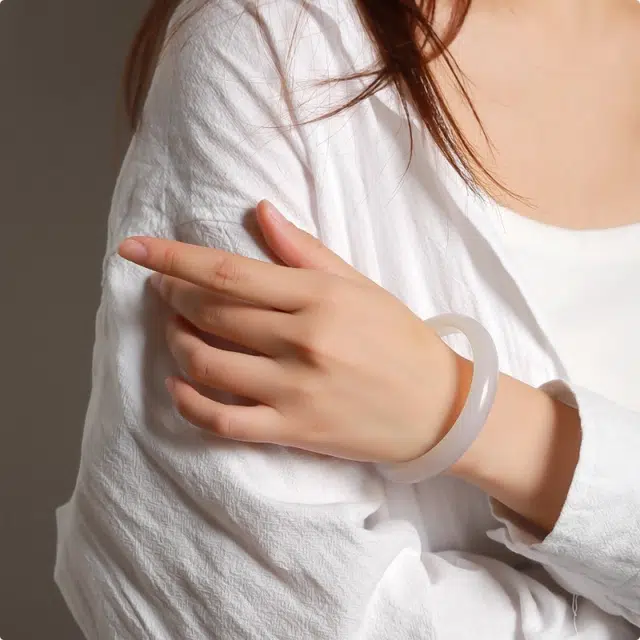 七小匠 国风 简约  民族风复古 白月光 玉髓 手镯 女款