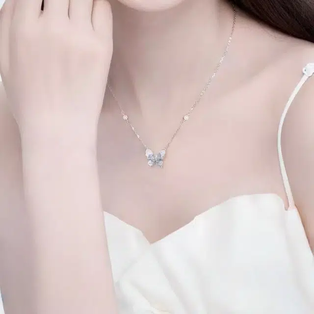 S925