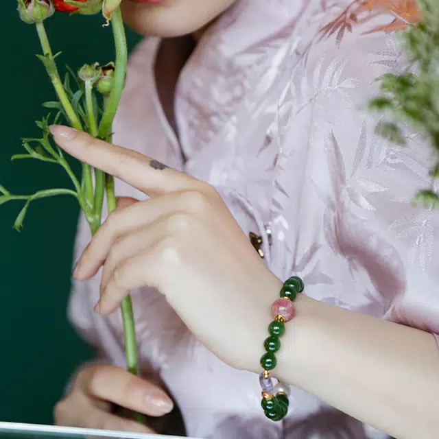 七小匠 新中式 转运珠 复古简约 优雅小众设计 轻奢时尚 和田玉 手串 女款 碧玉