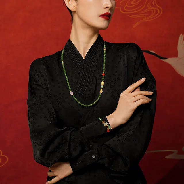 七小匠 国潮 复古轻奢 时尚优雅 小众设计高级感 转运 和田玉 手串 女款 碧玉
