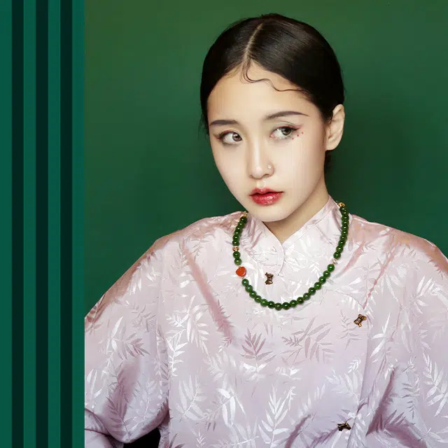七小匠 新中式 复古菠菜绿 小众设计高级感 轻奢简约时尚 和田玉 项链 女款 碧玉