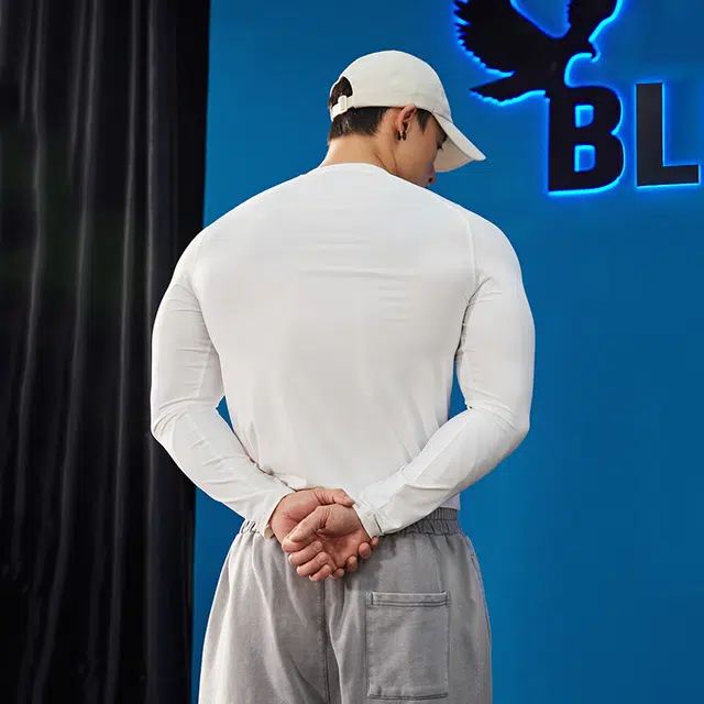 BLUESFLY T