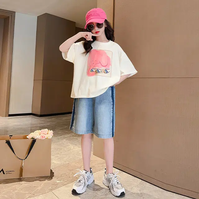 大童 蓝精灵 圆领短袖上衣舒适亲肤柔软纯色五分裤休闲运动套装 白色