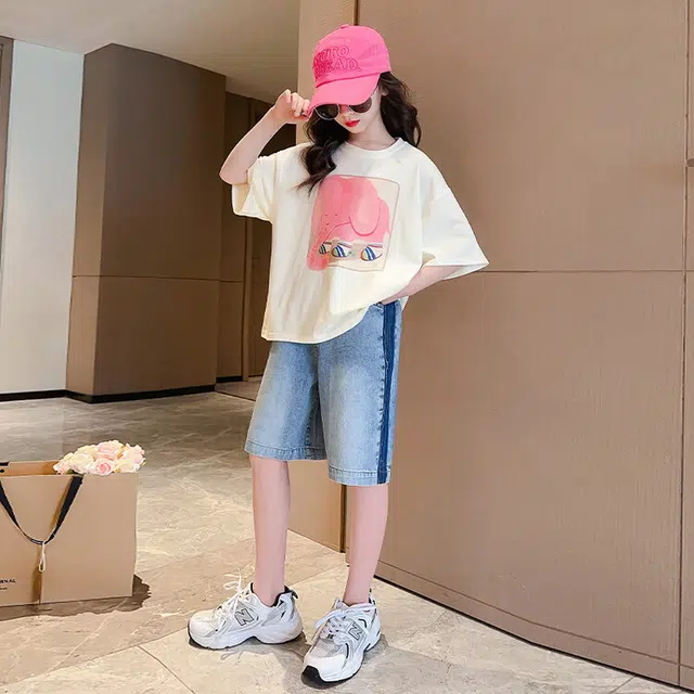 大童 蓝精灵 圆领短袖上衣舒适亲肤柔软纯色五分裤休闲运动套装 白色