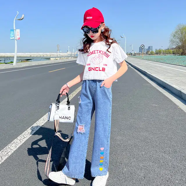 大童 蓝精灵 舒适薄款简约时尚休闲运动套装 白色